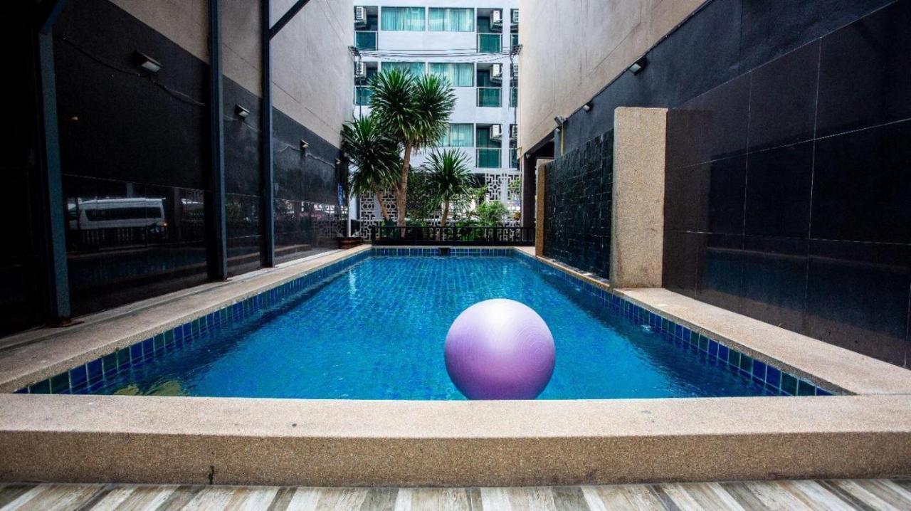 Grande Classic By Goad Avadhess Hospitality 1 Km Walking Street Pattaya Beach מראה חיצוני תמונה